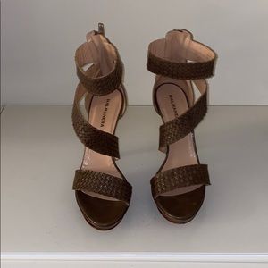 Brown Leather Platform Sandals. Size 39